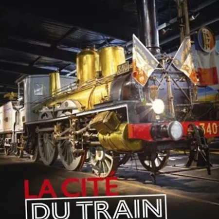 Apartment Pacat Sejour Insolite Jacuzzi Privee 5 Min Centre *