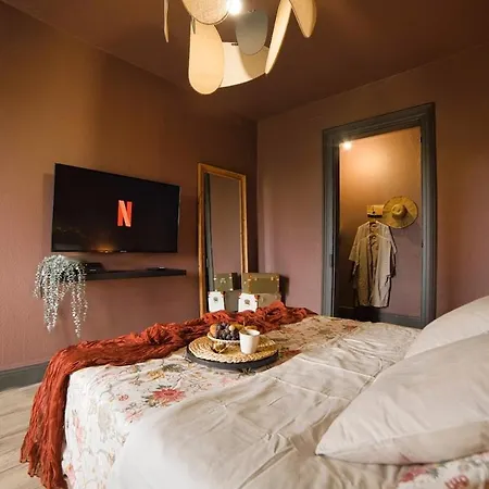 Apartment Pacat Sejour Insolite Jacuzzi Privee 5 Min Centre *